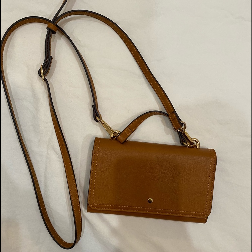 WALLET/CROSS BODY BROWN FAUX LEATHER